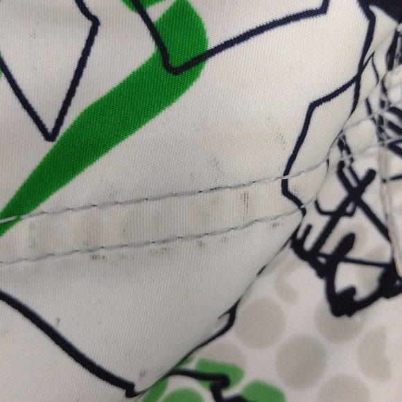 Quiksilver Cargo Side Pocket Logo Print Green Black & White Surf Board Shorts - Picture 9 of 10